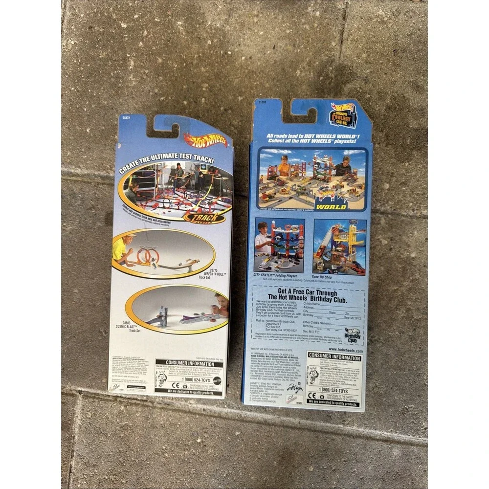 1998 Mattel Hot Wheels Motorin Music & Ocean Blasters Gift sets (2 for $10)